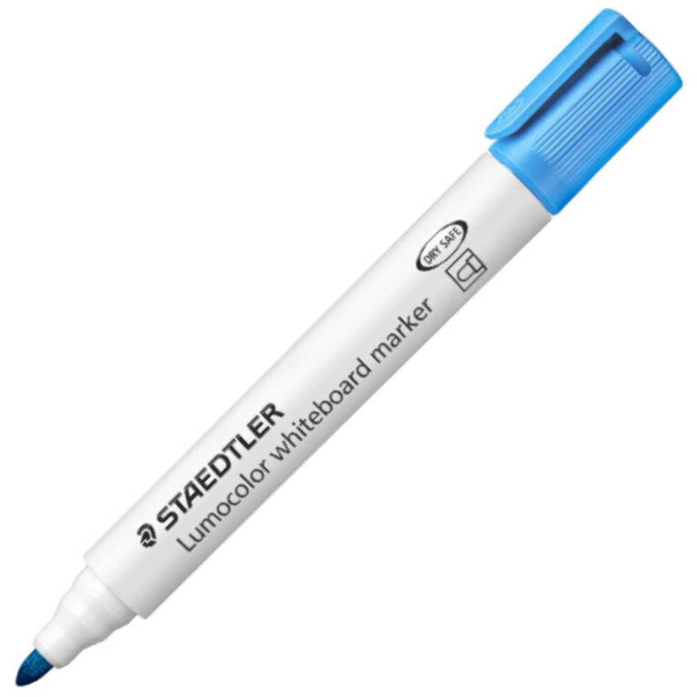 Светлосин маркер Staedtler за бяла дъска с тънък връх и клипс на капачката.