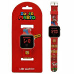 LED електронният часовник Kids Euroswan е с дизайн на любимата игра Super Mario.