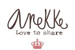 Лого на Anekke с девиз „Love to share“ и малка икона на корона.